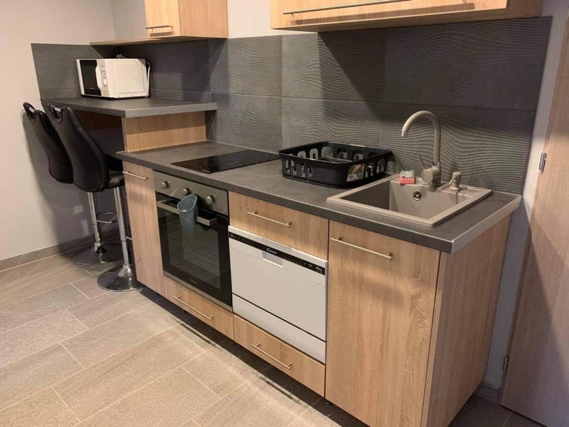 Beregi Apartman ทิสเซาอีแวรอช ภายนอก รูปภาพ
