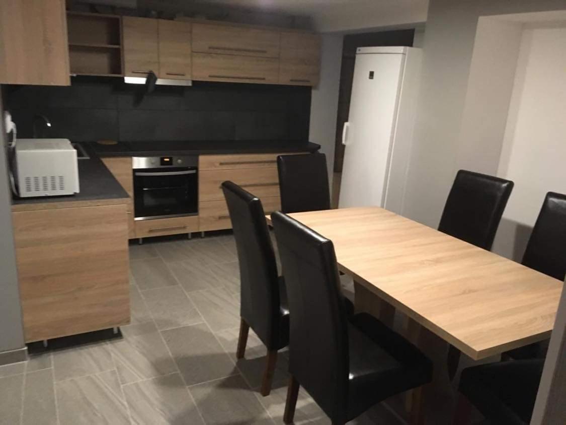 Beregi Apartman ทิสเซาอีแวรอช ภายนอก รูปภาพ
