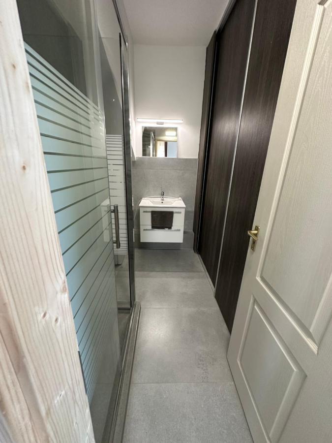 Beregi Apartman ทิสเซาอีแวรอช ภายนอก รูปภาพ