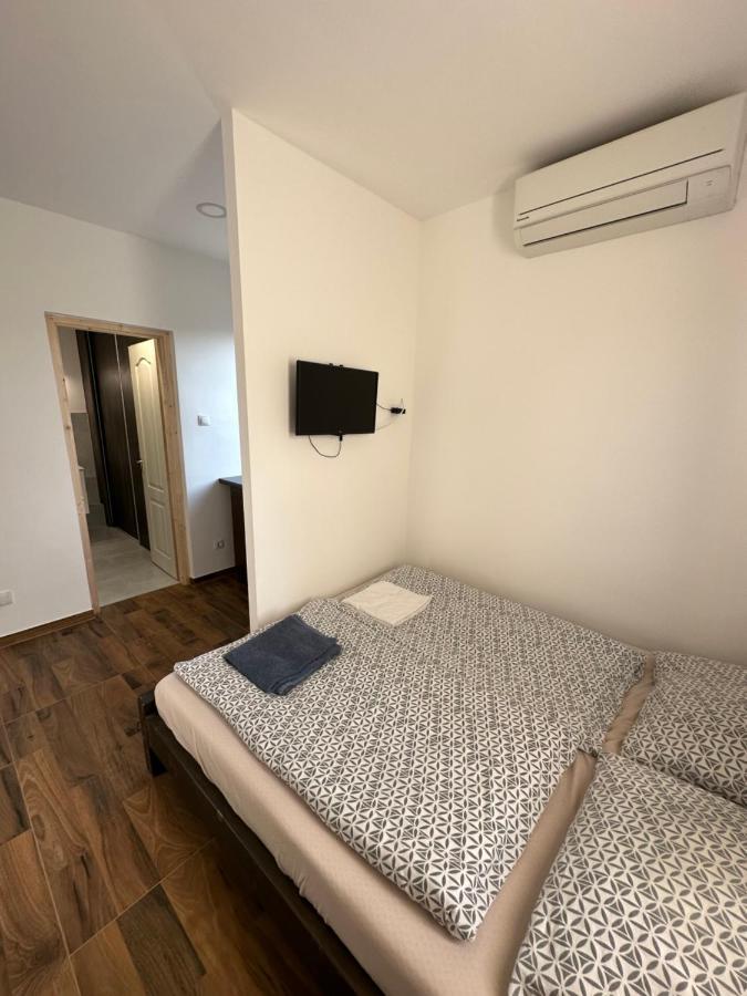 Beregi Apartman ทิสเซาอีแวรอช ภายนอก รูปภาพ